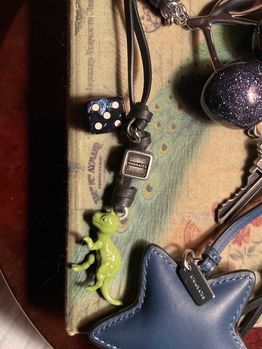 Coach Bag Charms Compass 35 loved leather - Picture 2 of 7